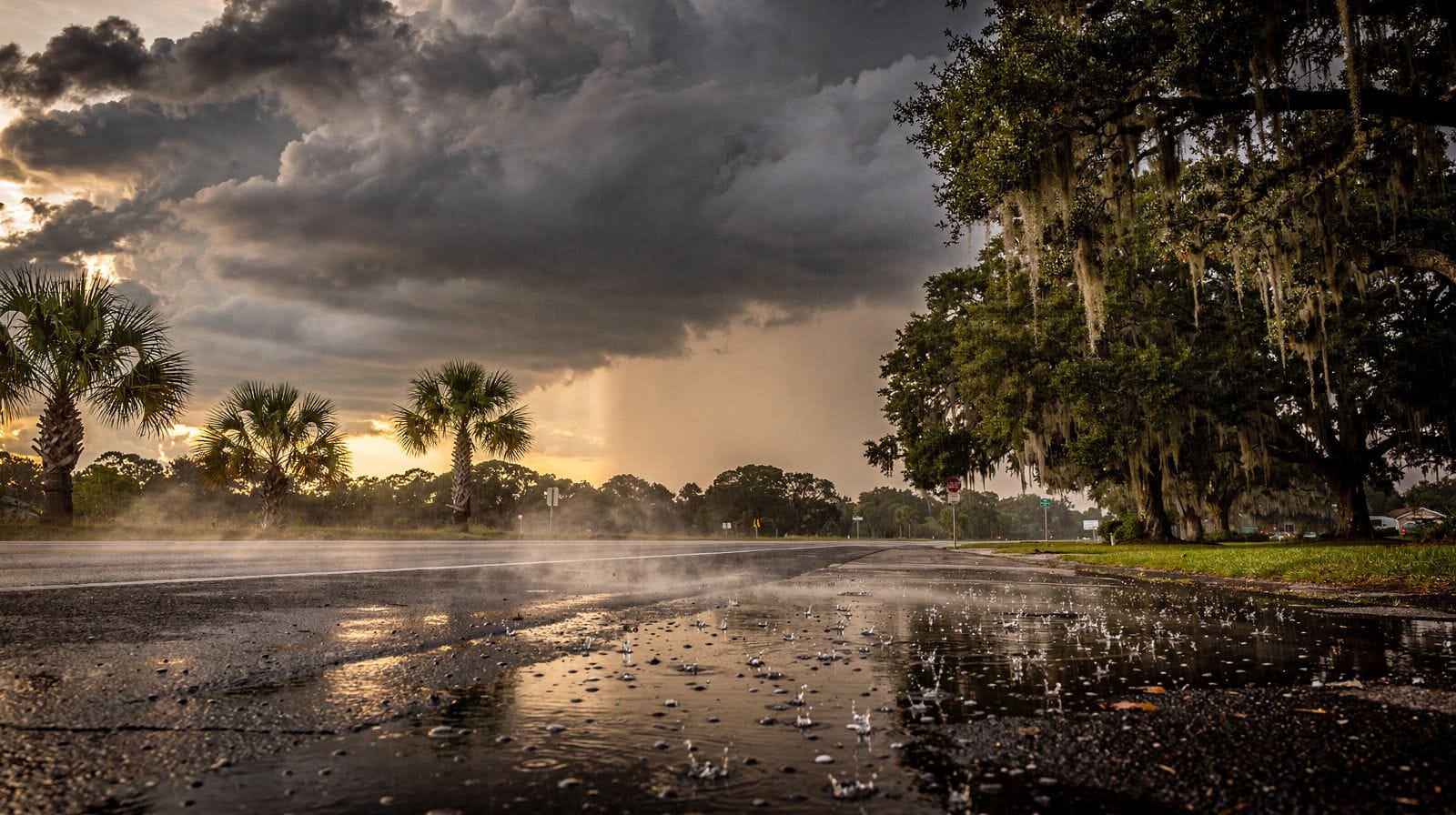Orlando summer heat and afternoon storms: how to plan around them